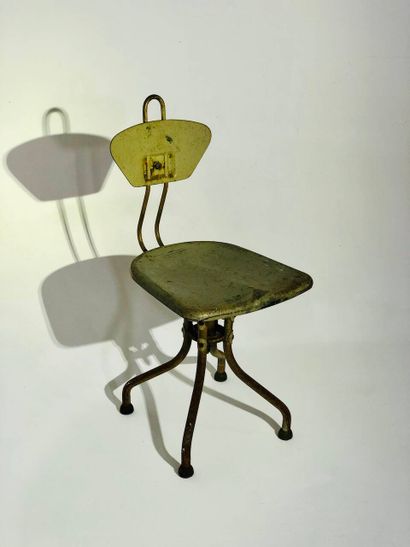 Henri LIBER (XX)
Chaise industrielle modèle...