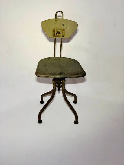 Henri LIBER (XX)
Chaise industrielle modèle...