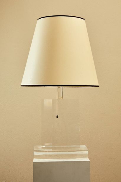 Lampe ALTUGLAS
Vers 1960
France
90 x 35 x...