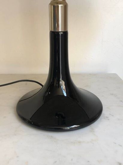 Ingo MAURER (1932-2019)
Lampe avec pied en...