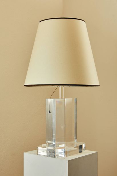 Lampe ALTUGLAS
Vers 1960
France
90 x 35 x...
