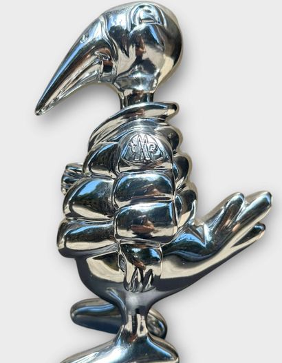 PUIMINO ?
Moncler mascot
Silver resin. Mark...