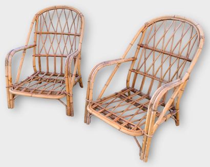 Pair of rattan armchairs
95 x 64 x 75 cm