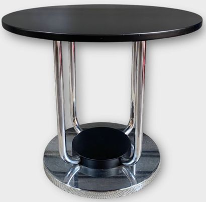 Pedestal table in black lacquered wood and...