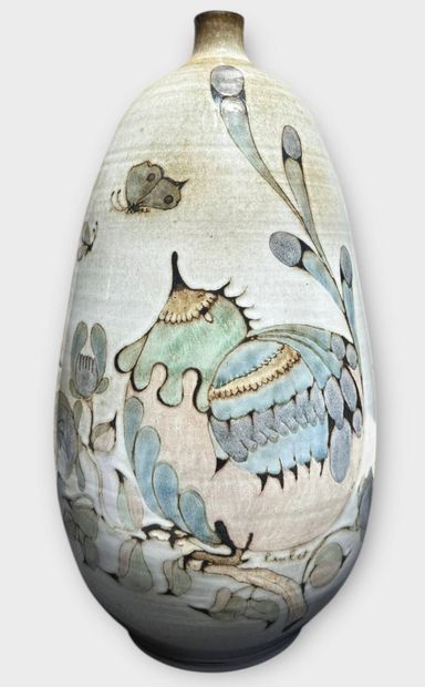 PAULET
Celadon-glazed terra cotta vase decorated...