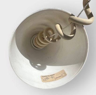HAPPY LIGHT
Suspension saucer in white-lacquered...