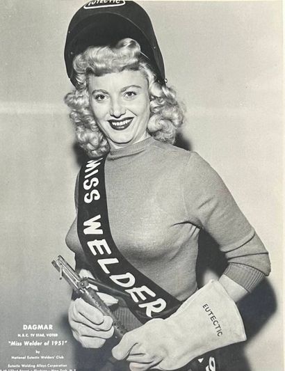 Portraits of six Miss Welders from the 1950s...