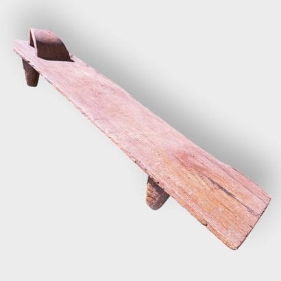 Sénoufo wooden bed
Ivory Coast
24 x 220 x...