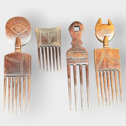 Set of 4 Baule wooden combs
Ivory Coast
Largest...