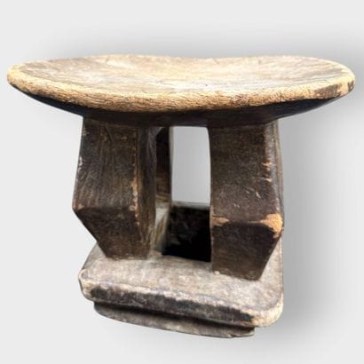 Wooden stool
Mali
19 x 25.5 x 22 cm
Expert...