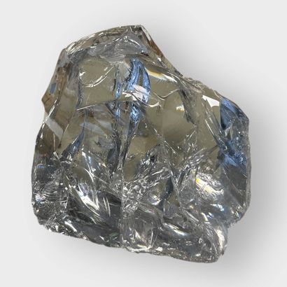 BACCARAT, attributed to 
Cut crystal block...