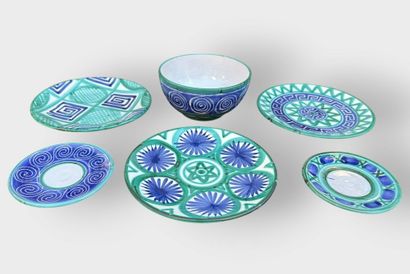 Robert PICAULT (1919-2000)
Set in polychrome...