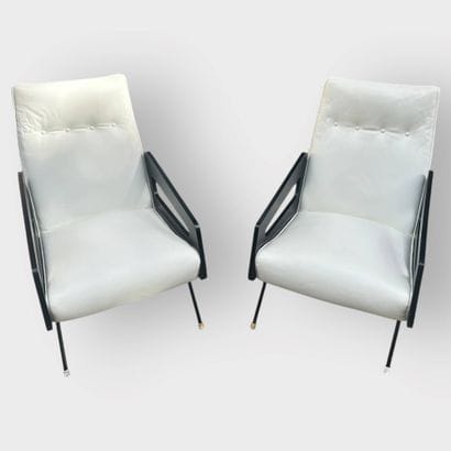 20th century French work.
Pair of armchairs...