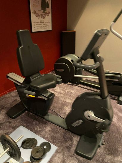 Technogym recumbent bike
*Sold by appointment...