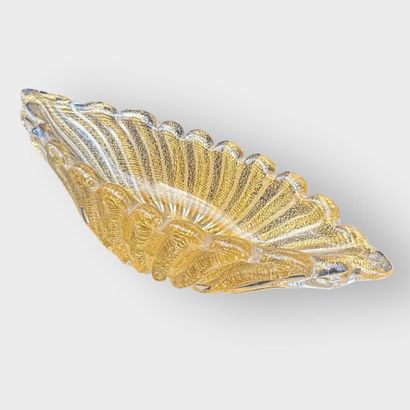 MURANO.
Shuttle-shaped, gadrooned glass bowl...
