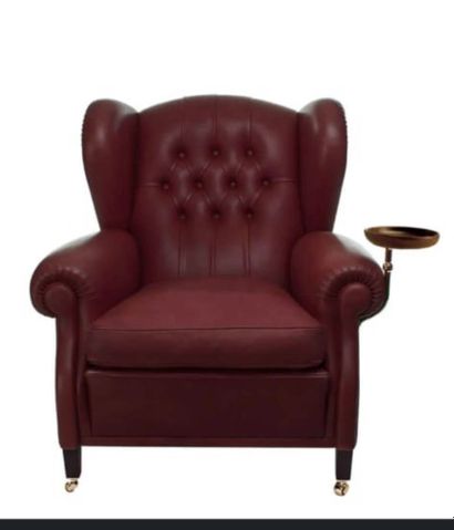 Renzo Frau for POLTRONA FRAU
Bordeaux leather...