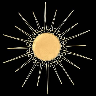 CHATY, in the taste of
Gilded metal sunburst...