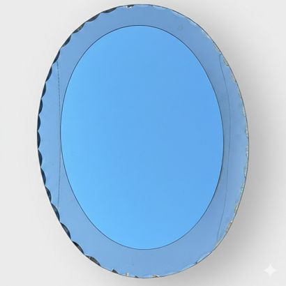 FONTANA ARTE, in the taste of
Oval mirror.
Italian...