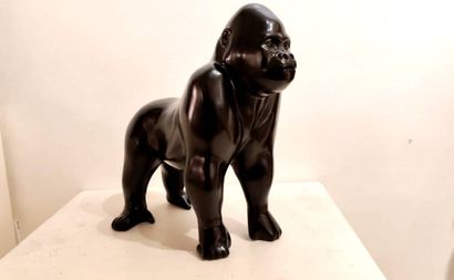 Pierre FINCK (XXI)
Large gorilla
Zoomorphic...