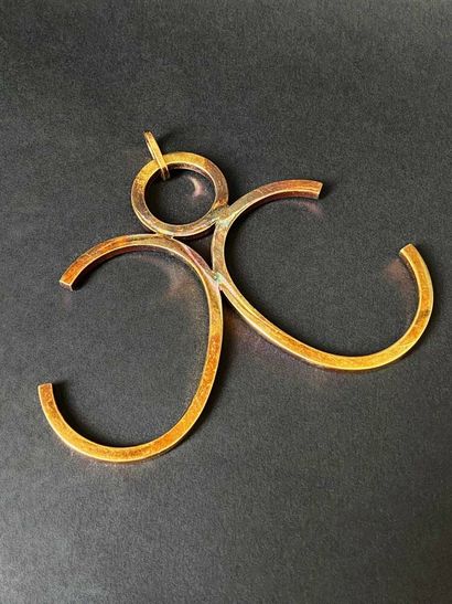 Claude MOMIRON (1939-2021)
Pendentif modèle...