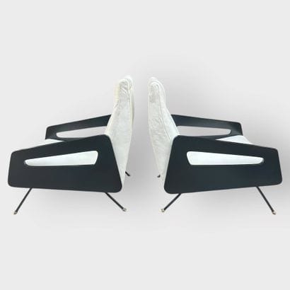 20th century French work.
Pair of armchairs...