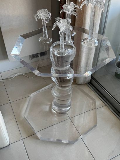 FABIAN ARTE - Roma 
Octagonal pedestal table...
