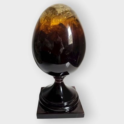 Pierre GIRAUDON (1923-2012)
Amber-colored...