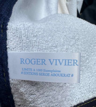 Roger VIVIER (1907-1998)
Ensemble de 8 serviettes...