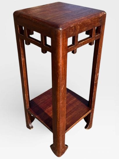 Atelier Martine, in the taste of
Mahogany...