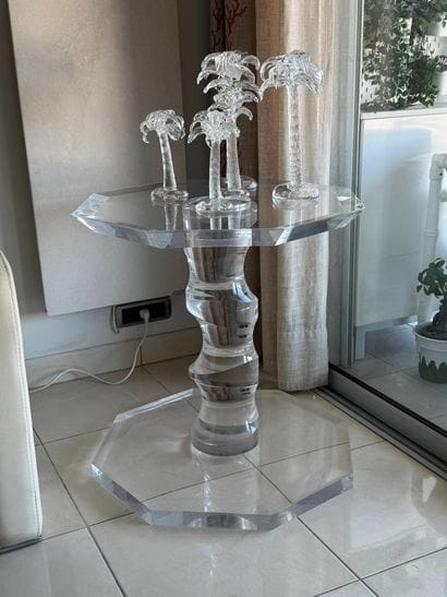 FABIAN ARTE - Roma 
Octagonal pedestal table...