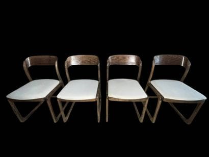 BAUMANN
Suite of 4 chairs model Traineau,...