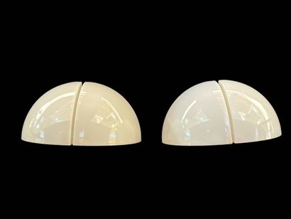 STILNOVO
Pair of wall lights in Plexiglas
18...