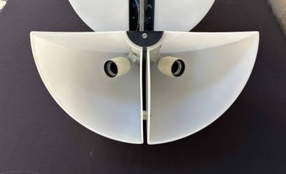 STILNOVO
Pair of wall lights in Plexiglas
18...