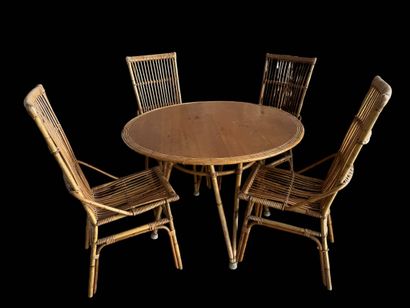 AUDOUX MINNET, in the taste of 
Set comprising...