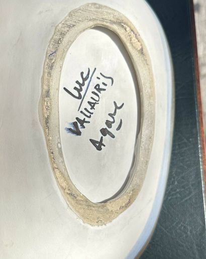LUC Vallauris 
Free-form bowl in grey and...