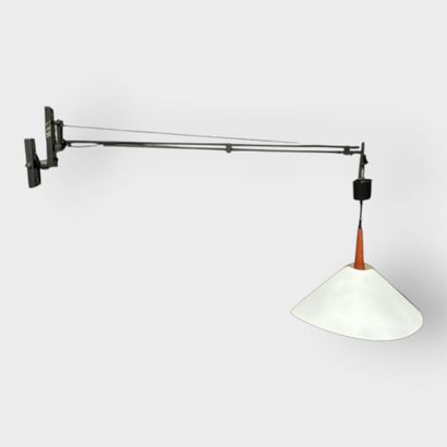 ZONCA - ITALY
Wall lamp with counterweight
Circa...