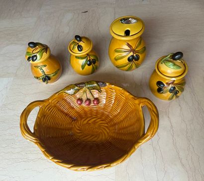 VALLAURIS
Part of a polychrome earthenware...