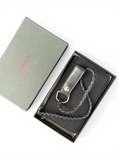 Yohji YAMAMOTO 
Men's drawstring wallet with...