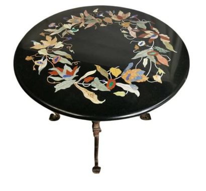 Pedestal table with iron and brass
brass...