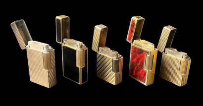 S.T. DUPONT
Set of 5 lighters, including...