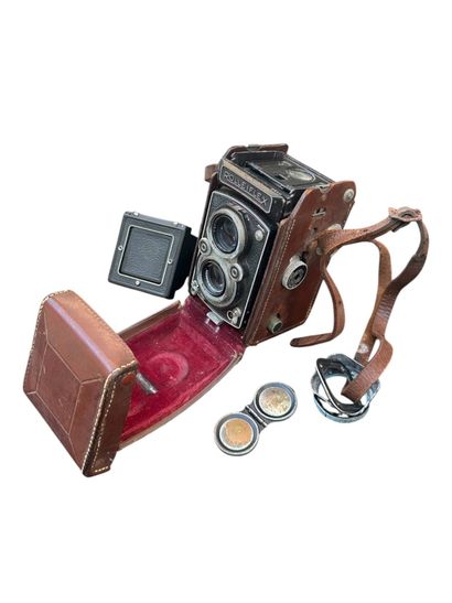 ROLLEIFLEX
Synchro compur camera - Franke...