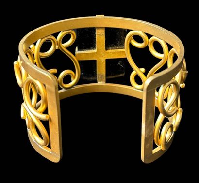 NINA RICCI
Rigid cuff bracelet in gilded...
