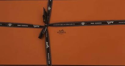 HERMÈS 
Jardins de Soie