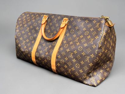 Louis VUITTON
Keepall