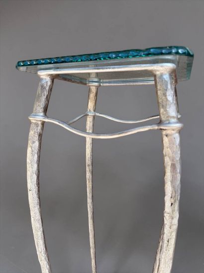 Pair of pedestal tables with metal base and...