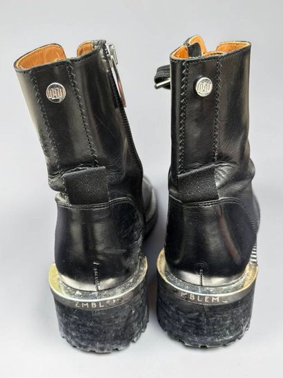 Lot including : 
-Zadig et Voltaire: pair...