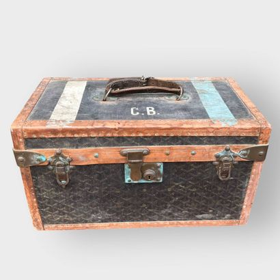 GOYARD
Vanity case in coated canvas with...