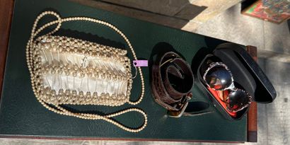 Lot including a French belt, a seed bead...