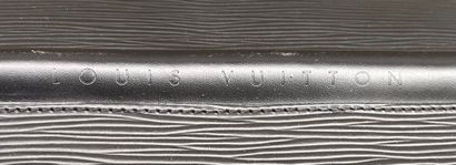 Louis VUITTON
Shoulder bag 