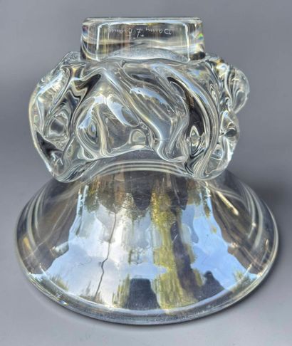 DAUM
Vase with flared neck in blown glass
Signed
28...